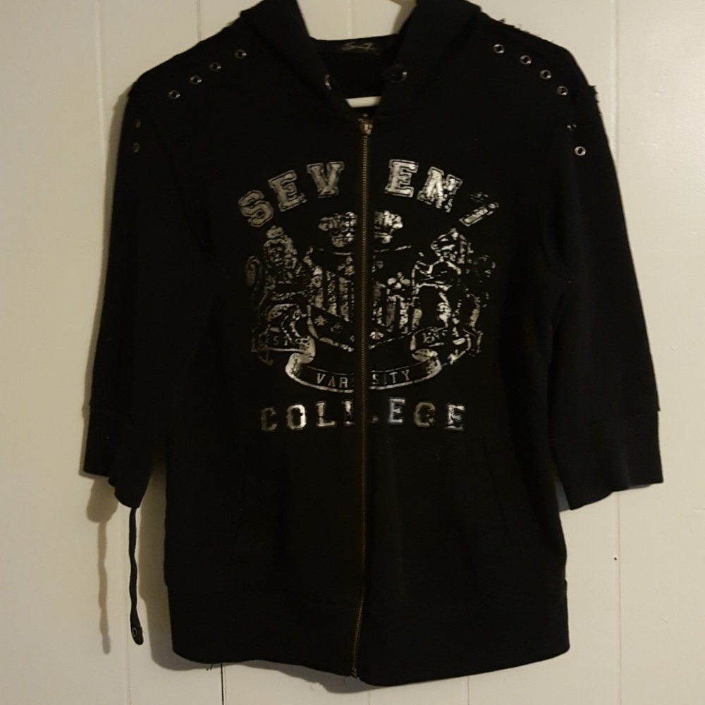 Seven7 Hoodie